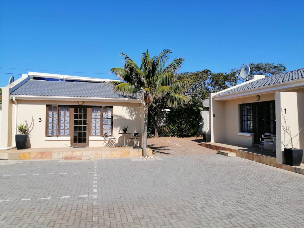 Palm Beach Guesthouse Port Elizabeth Exterior foto